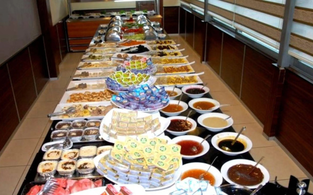 Grand Simay Hotel