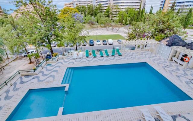 Tália I - Pool and City Center - Vilamoura