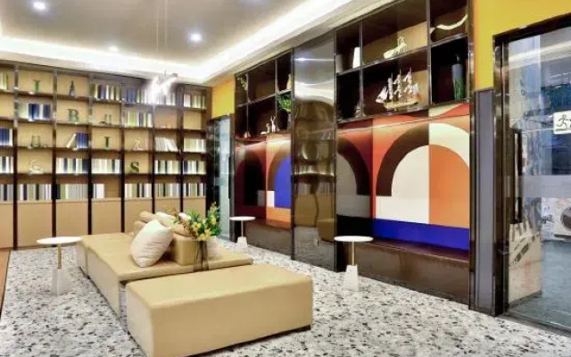 Ibis Styles Hotel (Qinhuangdao Beidaihe Tiger Stone)