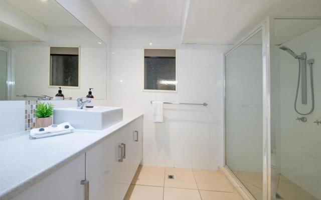 Whitsunday Terraces Hotel Airlie Beach