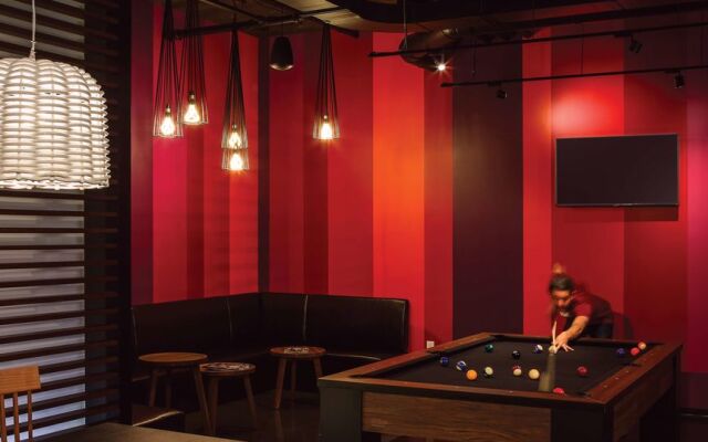 Alt Hotel Ottawa Downtown