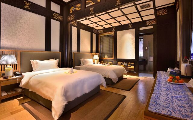 Chengdu Courtyard Hotel