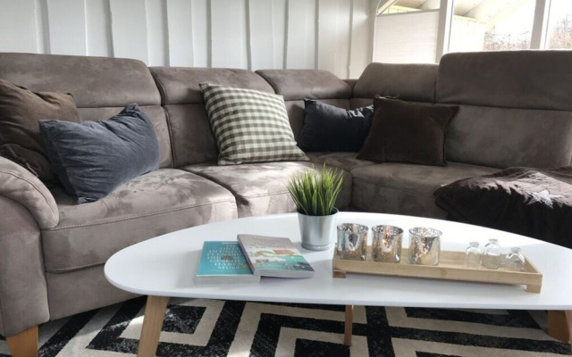Hein Muck Modern Retreat