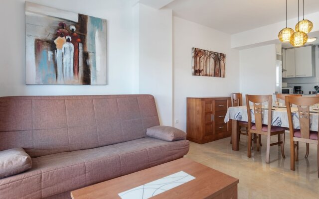 Pleasant Apartment in Oliva With Swimming Pool