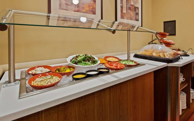 Best Western Plus Lamplighter Inn & Conference Centre
