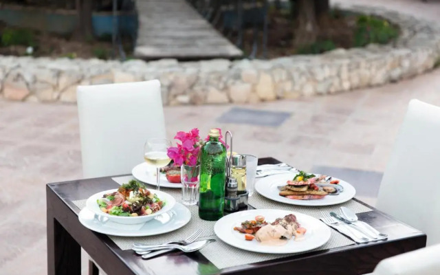 SC Club Village