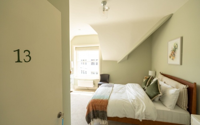 The Ox Pub & Rooms