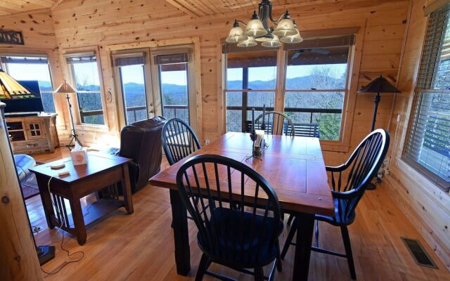 Mountain View Lodge- Blue Ridge