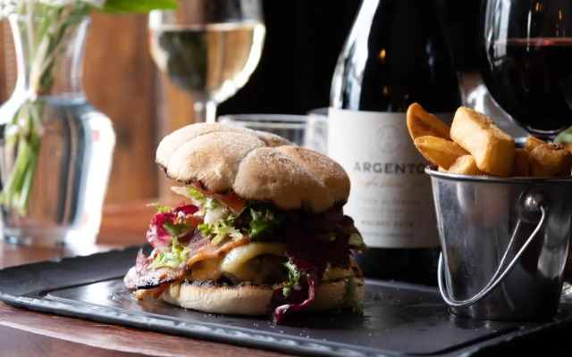 The Lazy Cow - Salisbury