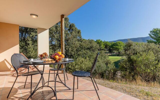 Provence Country Club (LSS210)