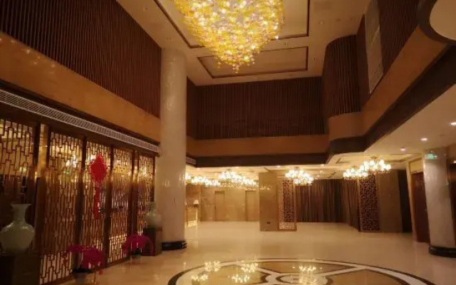 Ganzhou Ruijin Wanjia Hotel (Hongjing Scenic Area & Municipal Government Store)