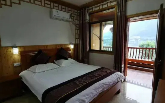 qing tian wang yuan yu zhuang