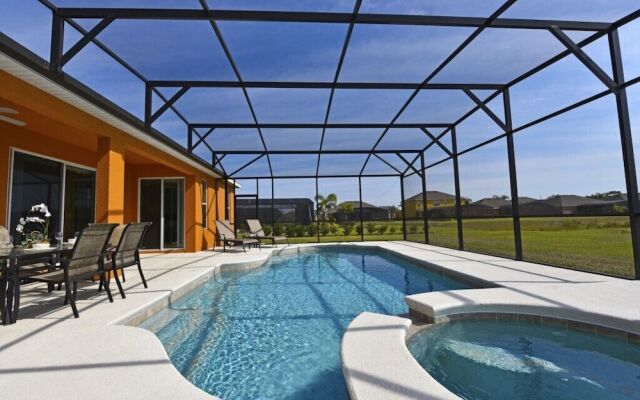 Sun All Day In Watersong Pool Spa 5 Bedroom Home