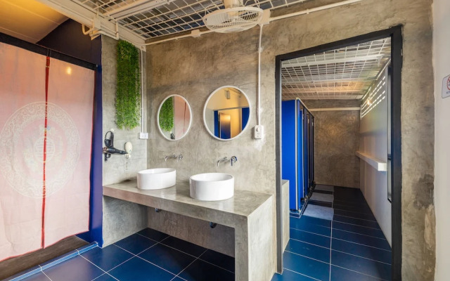 Marco Polo Phuket Poshtel