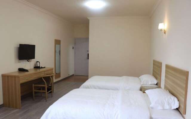 Nanchang Huayang Hotel