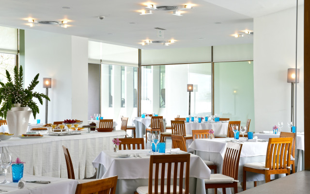 Pousada Convento de Arraiolos - Historic Hotel