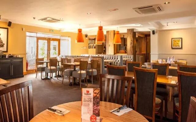Premier Inn Guildford North - A3