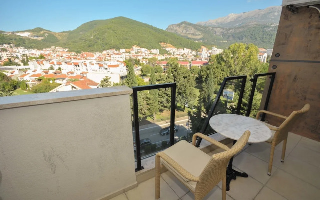 Montesa Apartments 2