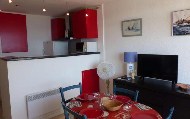 Appartement Le Lavandou, 2 pièces, 4 personnes - FR-1-308-61