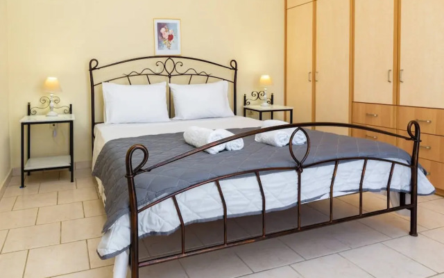 Villa Stella, 2 Bedrooms, Wifi, Near The Beach