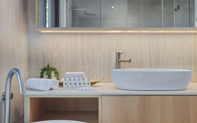 HomeHotel Ultra Luxurious 3 Bedroom Penthouse