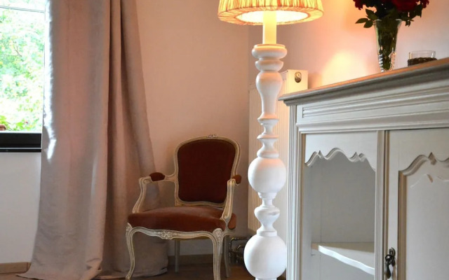 Chalet Renovated with Great Care, Large Garden, Direct Access To the River - фото 4