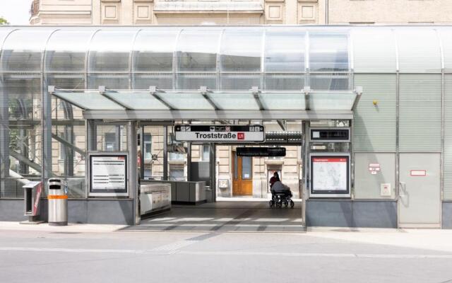 Yeshello Central Station Studio