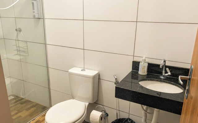 Charmoso Chalé Surf com A/C a 5 Min da Praia