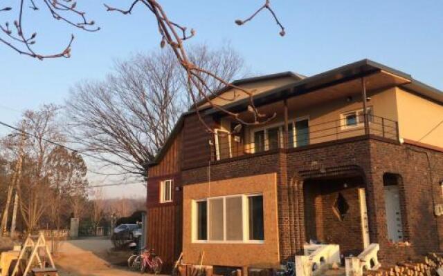 Chuncheon Segroo Guest House