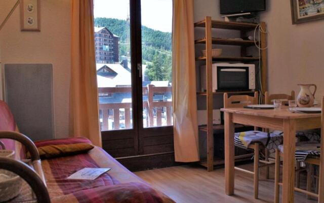 Appartement Risoul, 2 pièces, 4 personnes - FR-1-330-213