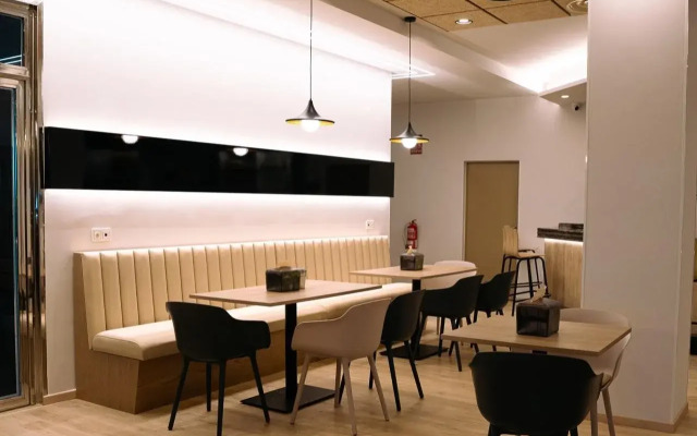 Hospedium Hotel Triana