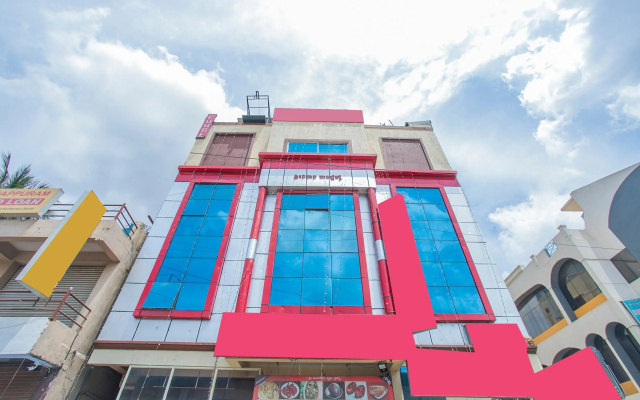 Hotel O Royal Residency Near Hare Krishna Hill