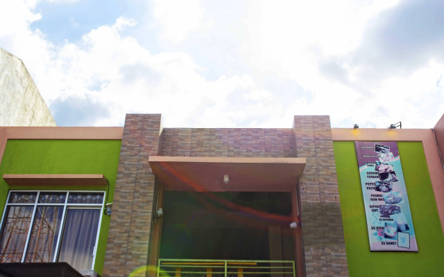 Airy Eco Syariah Tebet Stasiun Cawang Asem Baris Raya 158