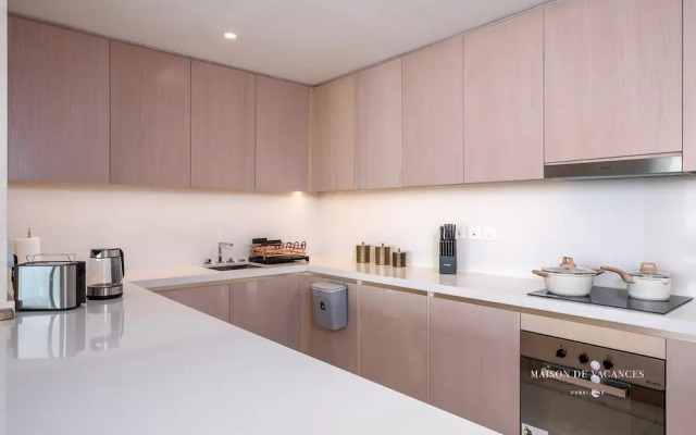 Captivating 2-bed Apartment in Dubai