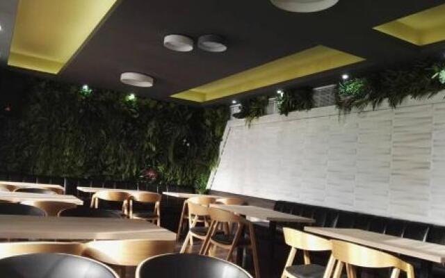 Vival Hotel