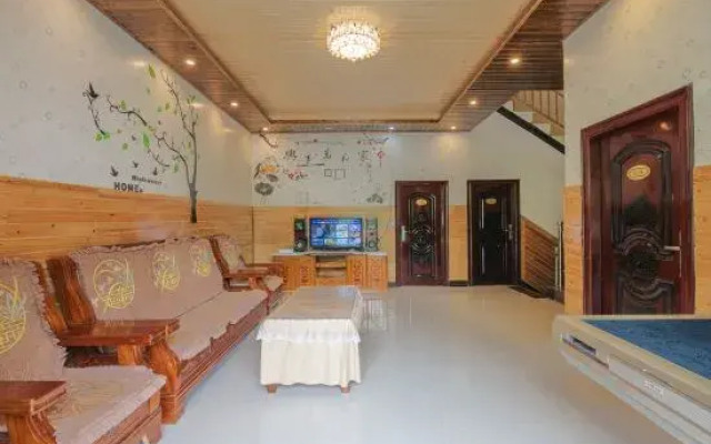 Libomaolan Shengyuan Nongjiale