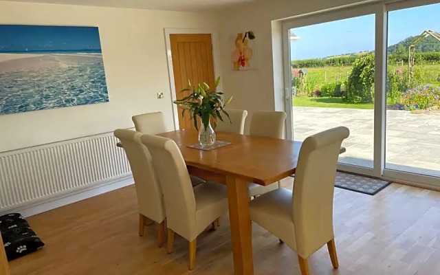 Westerley Country B & B with exclusive Guest lounge