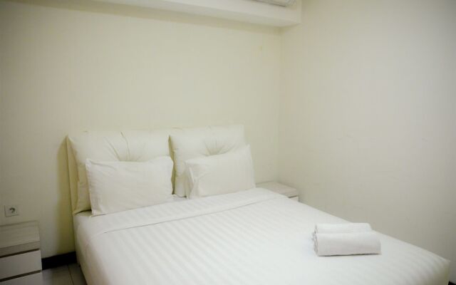 2 Bedrooms The Wave Kuningan Apartment by Travelio