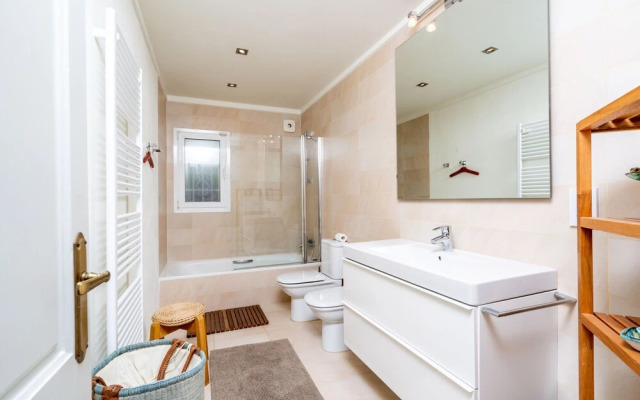 Stylish 5-bed Villa Almarina in Javea