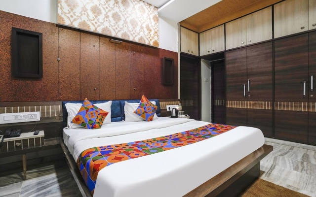 Fabhotel Rest & Peace