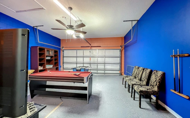 Scuttle Vacation Pool Home W Spa