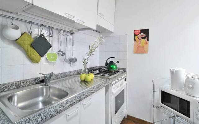 Cool & Cosy 1bed Flat in the Heart of Trastevere!