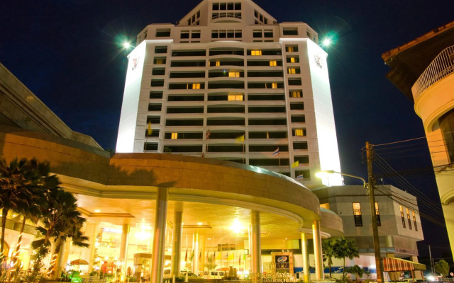 Thumrin Thana Hotel