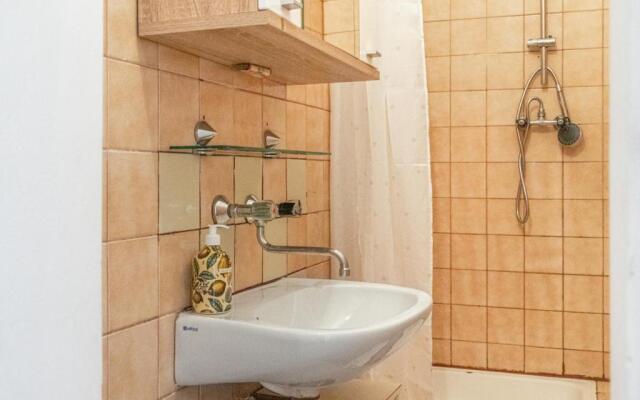 Cheerful 2BR Apartment - suitable for Longstays