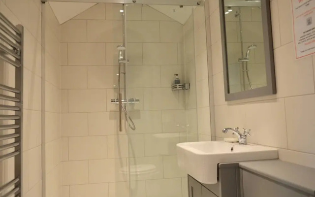 New Town Apartment Close to City Centre