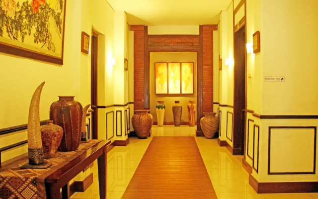 ZEN Rooms Riau Martadinata