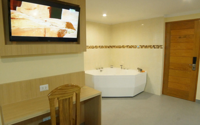 Aguila Dorada Selva Hotel