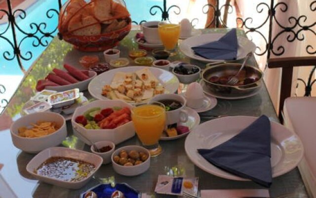 Cundahan Guest House