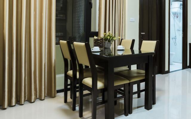 Crystal Hotel My Dinh