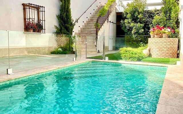 El Patio de los Jazmines "Boutique-House"